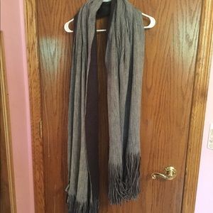 Grey scarf